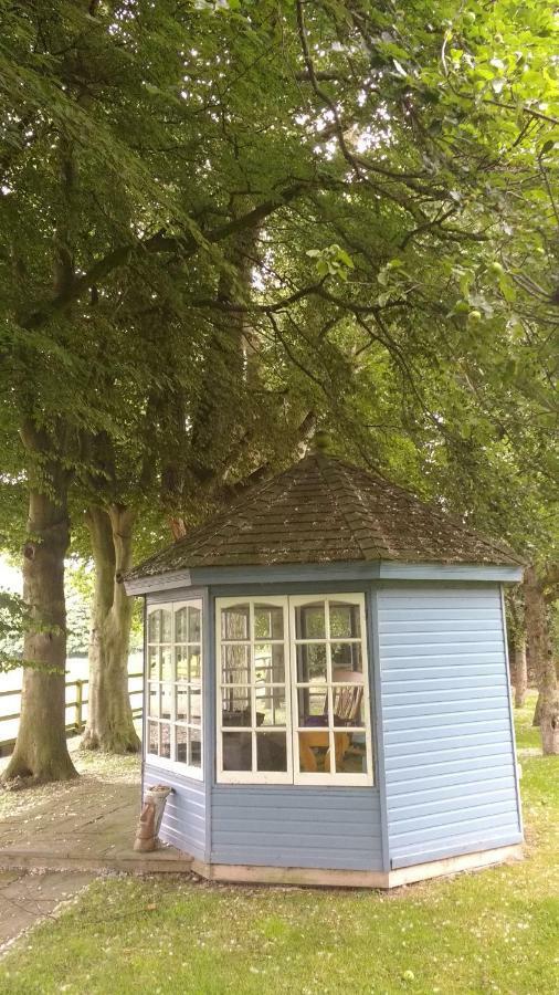 Beech Hill B&B Weaverham Екстериор снимка