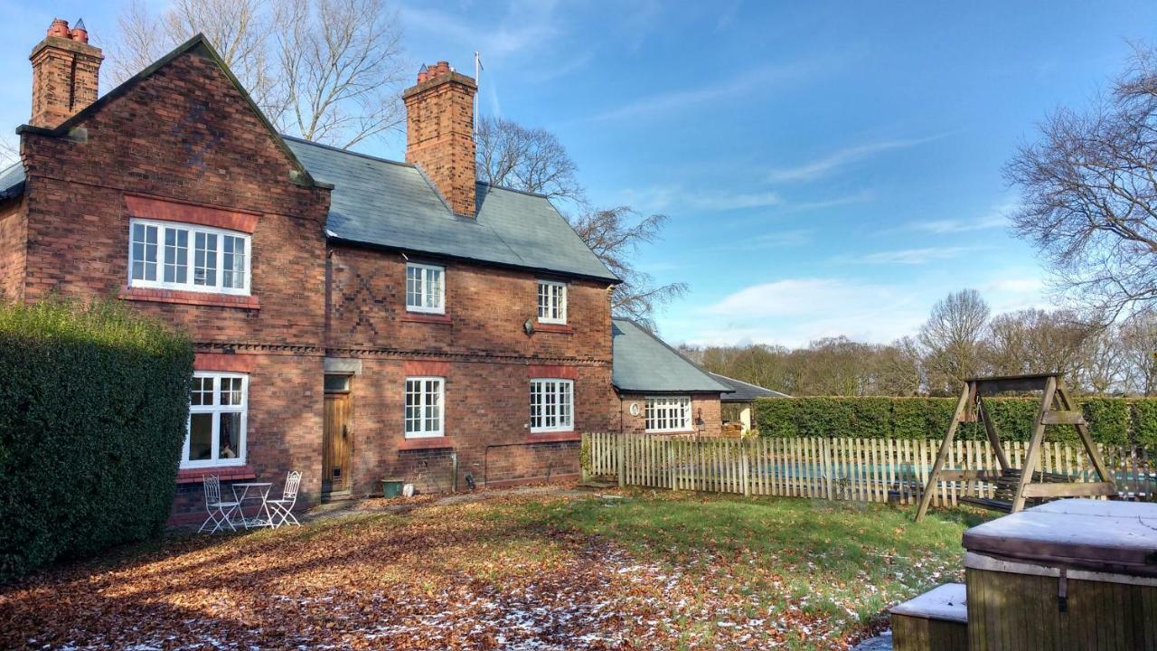 Beech Hill B&B Weaverham Екстериор снимка