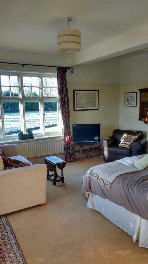 Beech Hill B&B Weaverham Екстериор снимка